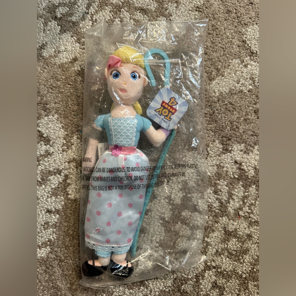 NWT Toy Story 4 Bo Peep soft plush figure